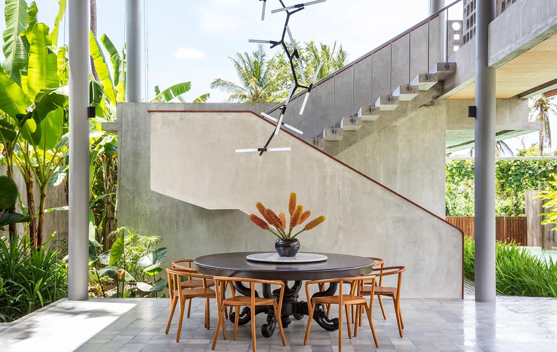 dining-casabama-panjang-tp-ov-14042025
