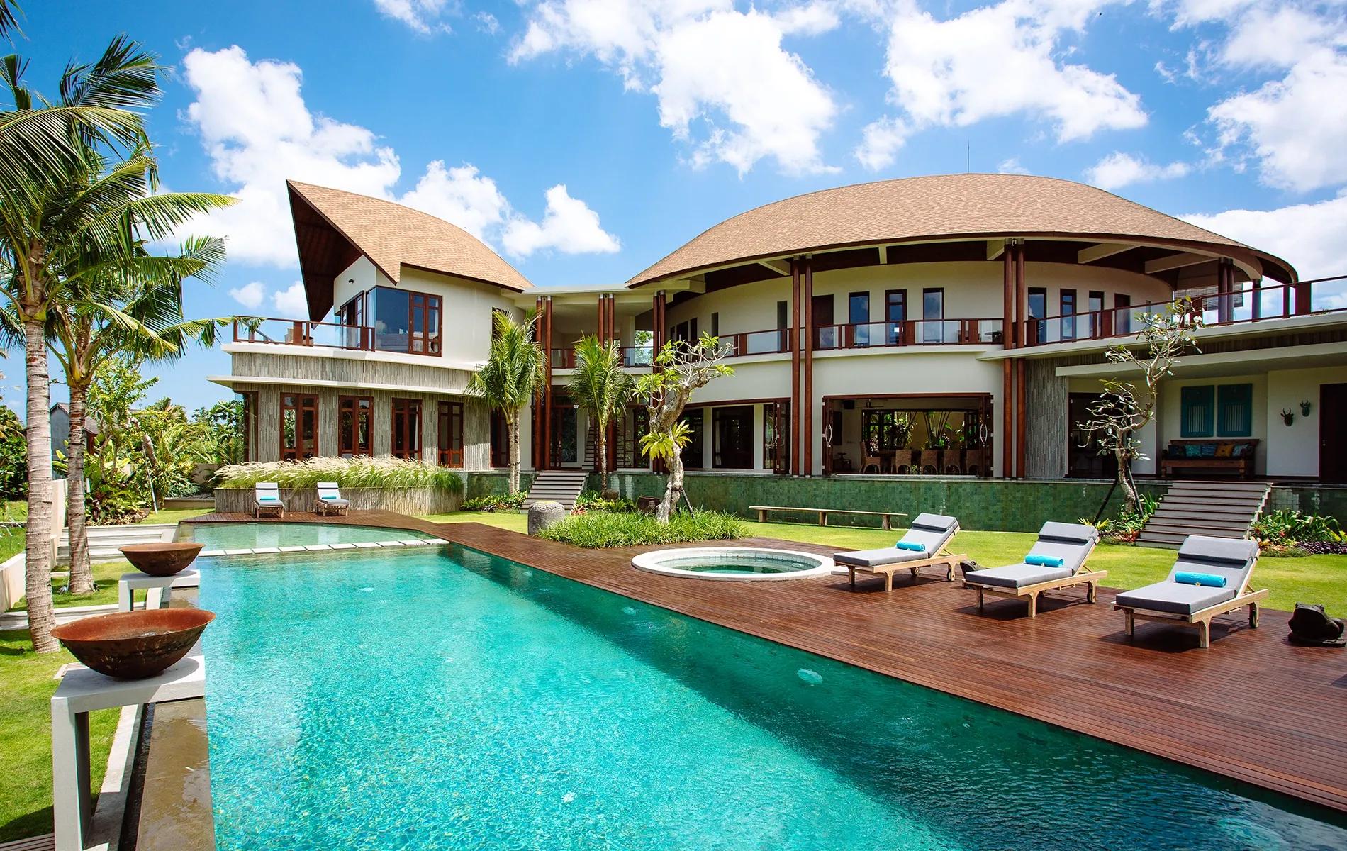 pool2-umahdaun-5br-tp-ov-14042025