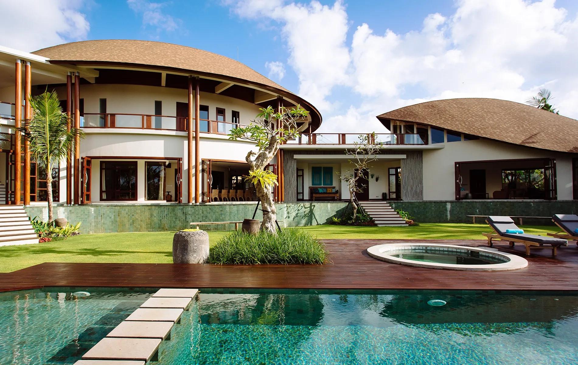 pool3-umahdaun-5br-tp-ov-14042025