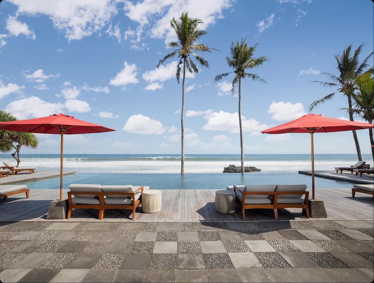 Beachfront pool experience available with Nakula points
