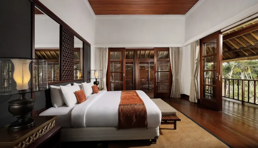 Luxurious master bedroom, private balcony view at Villa Danis