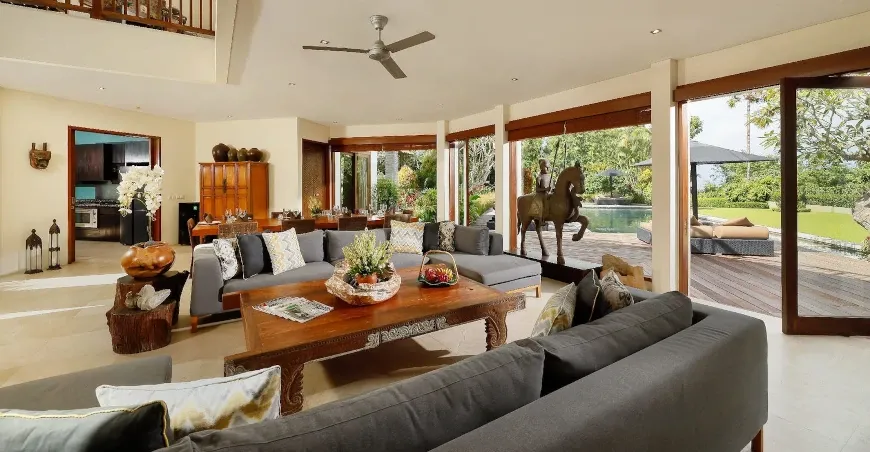 Spacious Bali villa open-plan living at Villa Uma Nina